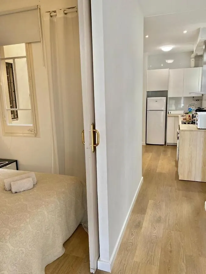 2 Bdr Eixample Apartment Barcelona